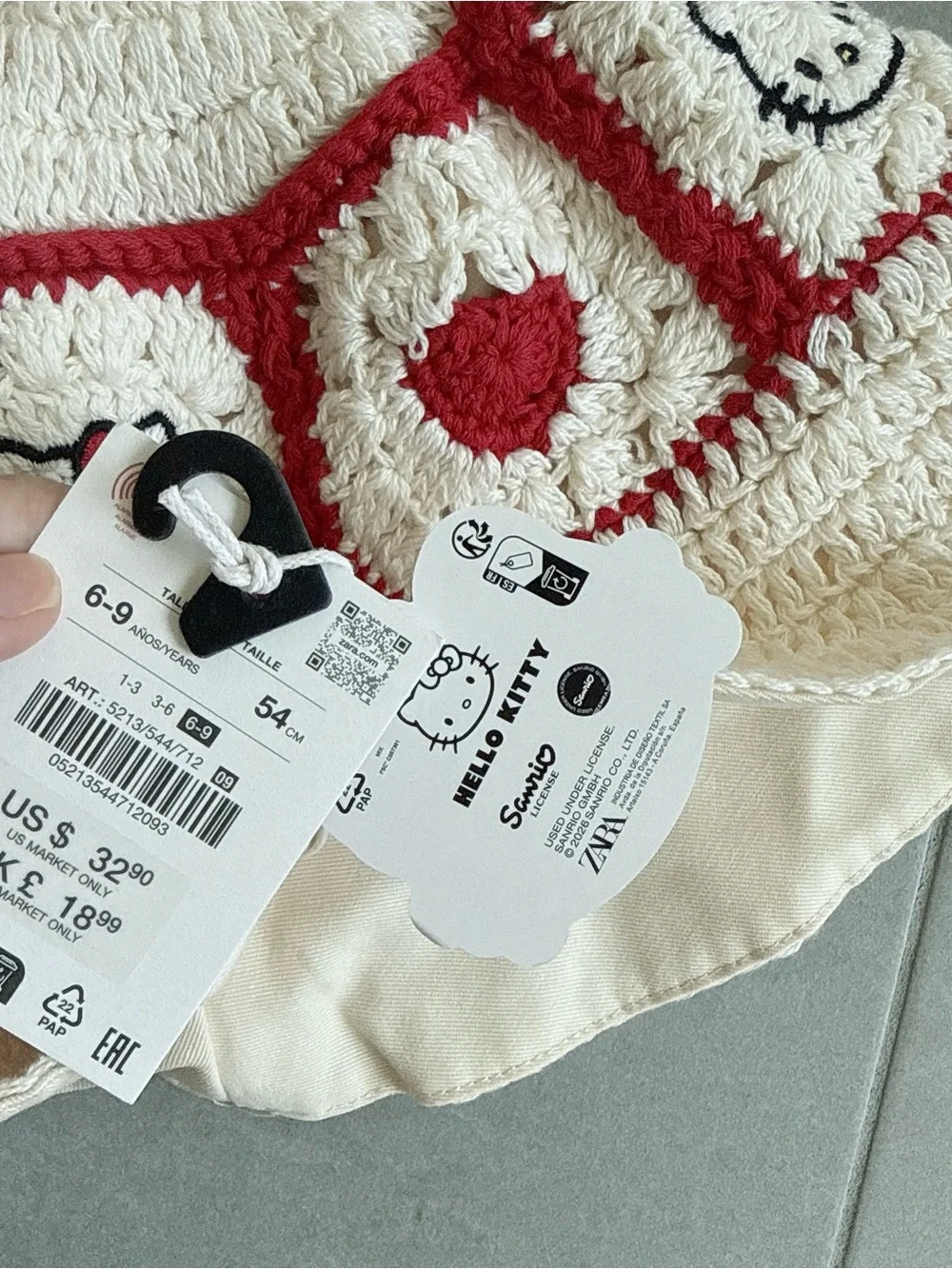 NWT Zara X Hello Kitty Sanrio Crochet bucket Hat